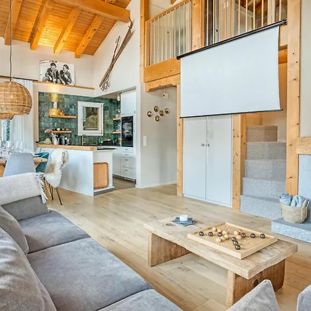 Luxury Alpine With Incredible Views 別荘